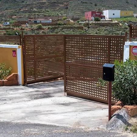 Casa Cueva Mansos Holiday home