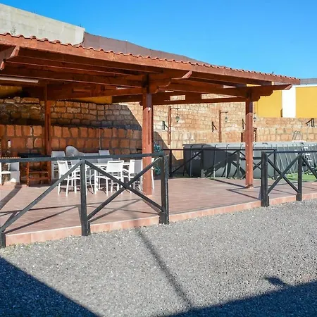 Holiday home Casa Cueva Mansos