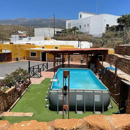 Casa Cueva Mansos Holiday home