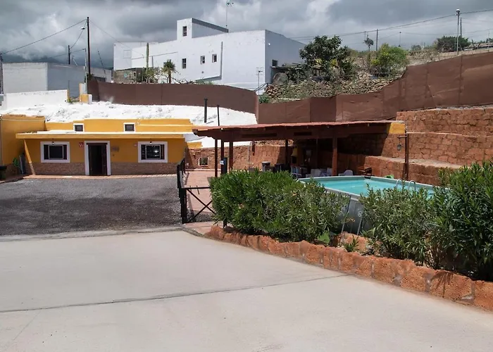 Casa Cueva Mansos