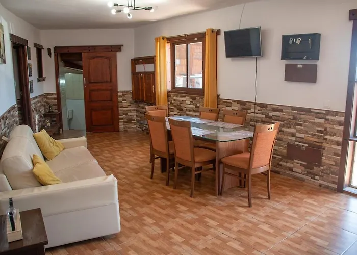 Casa de Férias Casa Cueva Mansos *